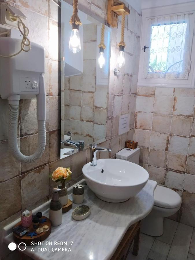 Violetta Rooms Koróni Buitenkant foto