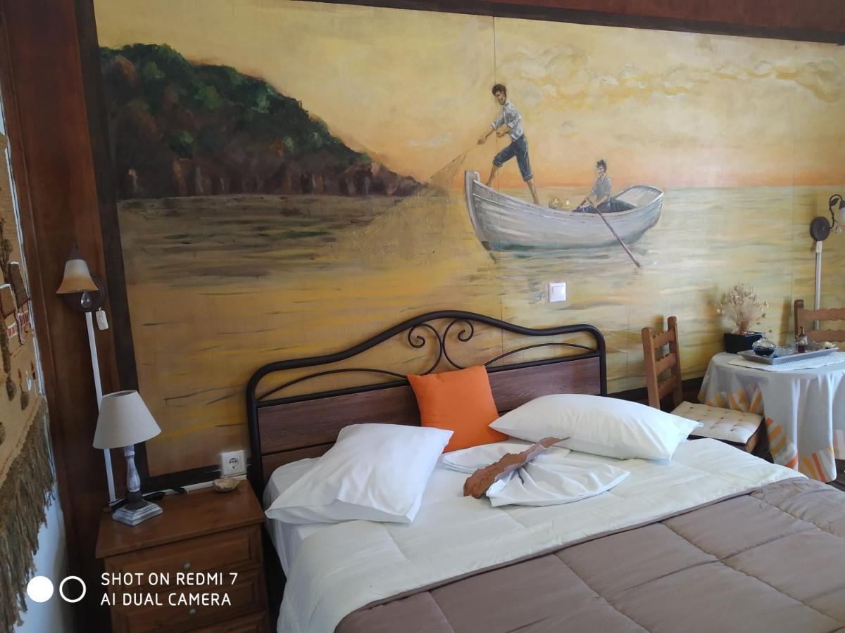 Violetta Rooms Koróni Buitenkant foto